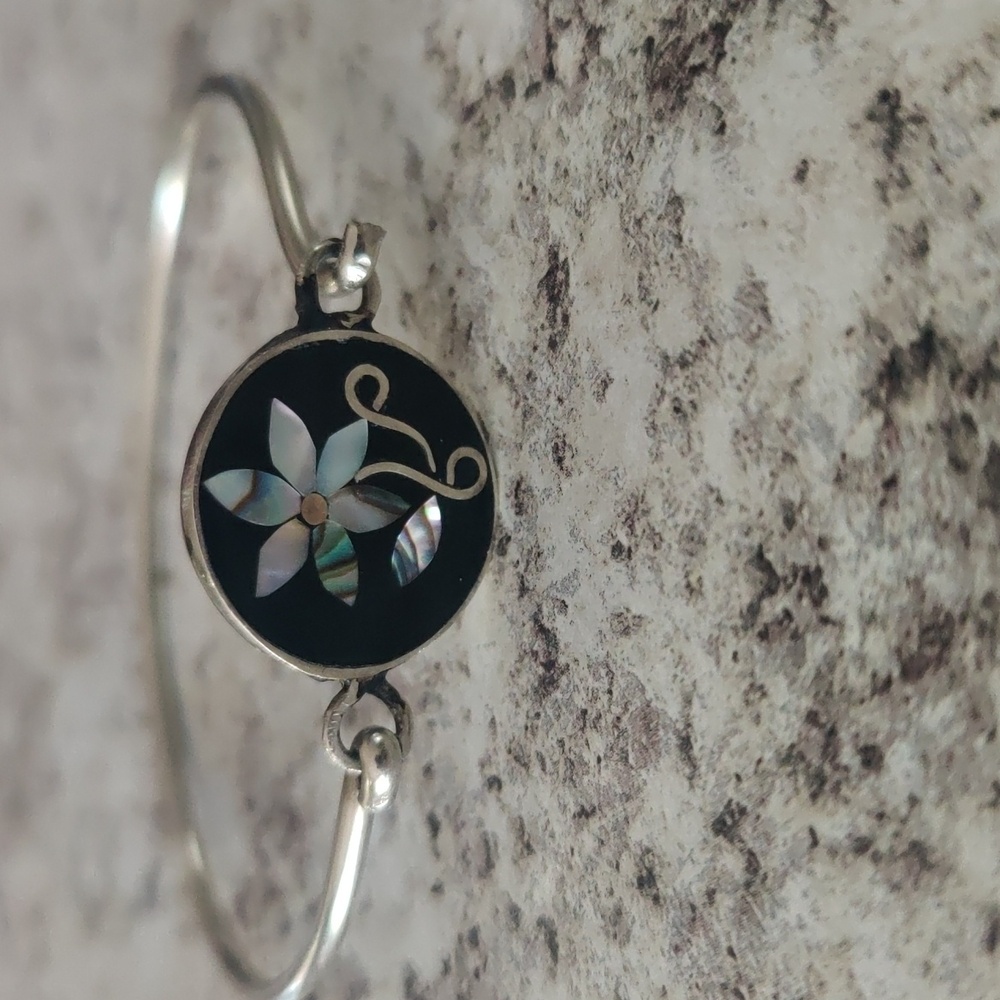 Vintage Alpaca Mexico Cuff Style Floral Bracelet Abalone Mother Of Pearl